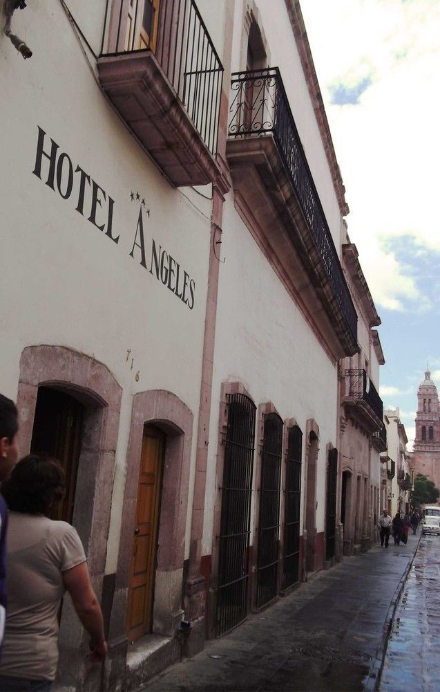 Oyo Hotel Angeles Zacatecas Eksteriør bilde